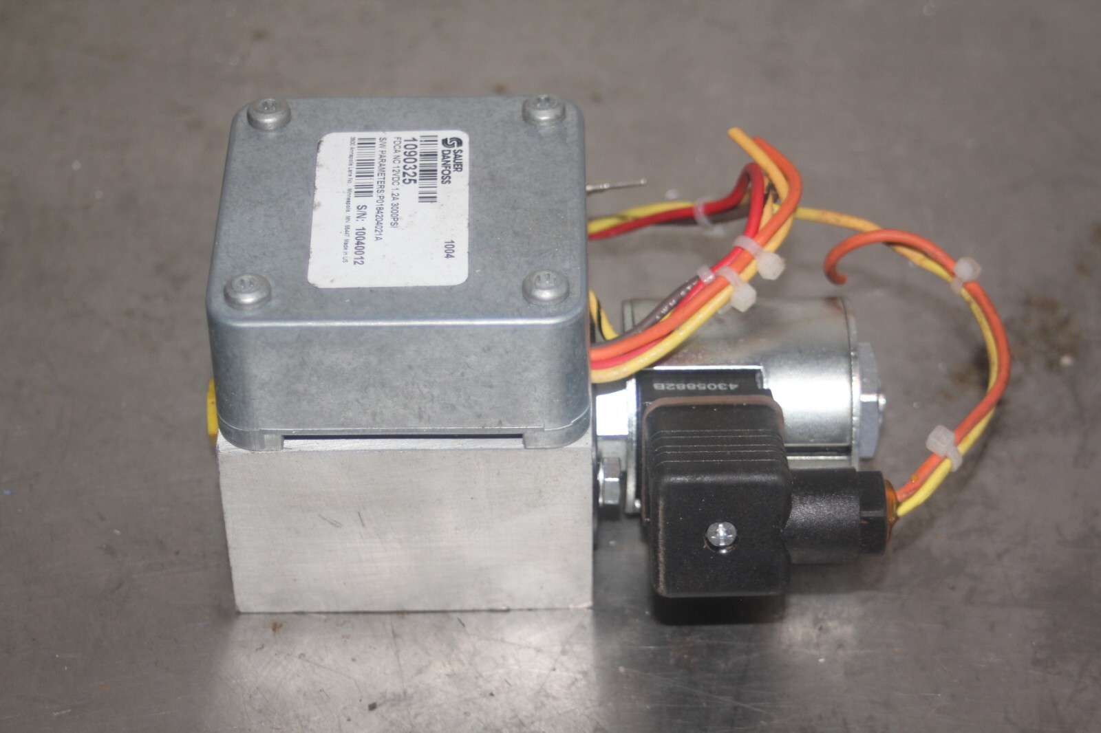 Sauer Danfoss Electric Control Fan Assy. 1090325