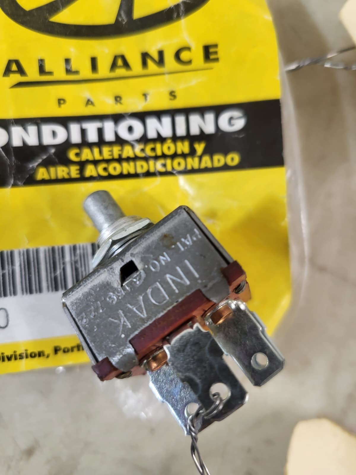 NEW Alliance ABP N83 322290 Freightliner Blower Motor Fan AC Speed Switch