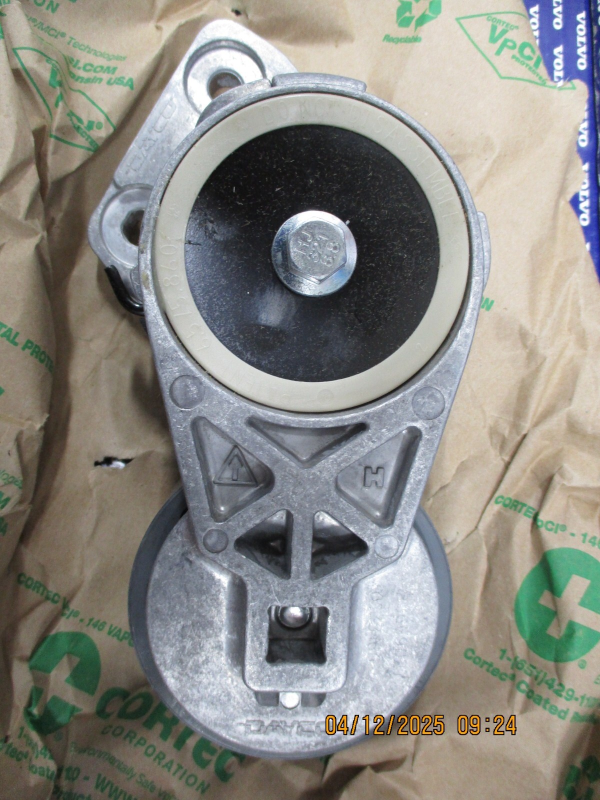 Genuine OEM Volvo D13 a/c belt tensioner 23669027