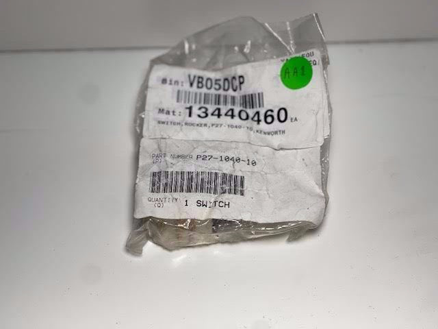 NEW PACCAR OEM KENWORTH DOME LAMP ROCKER SWITCH P27-1040-10