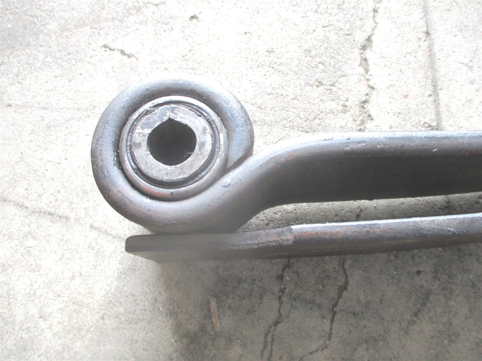3533198C91 OEM INTERNATIONAL FRONT LEAF SPRING 12K TAPERED 7300 7400 7500 7600+