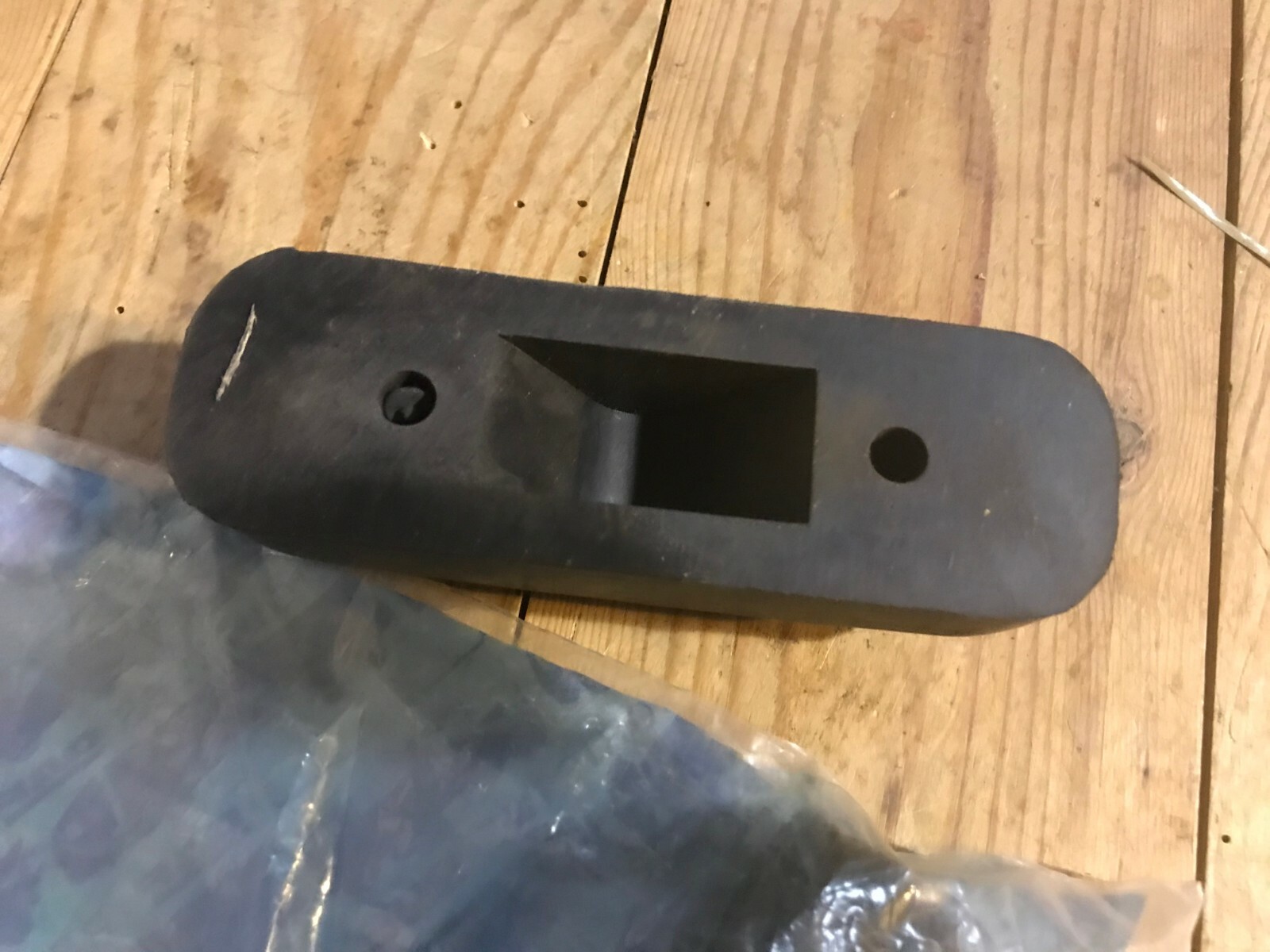 Military Commercial fits LEYLAND DAF or other FBU4874 Tailgate rubber stop H23