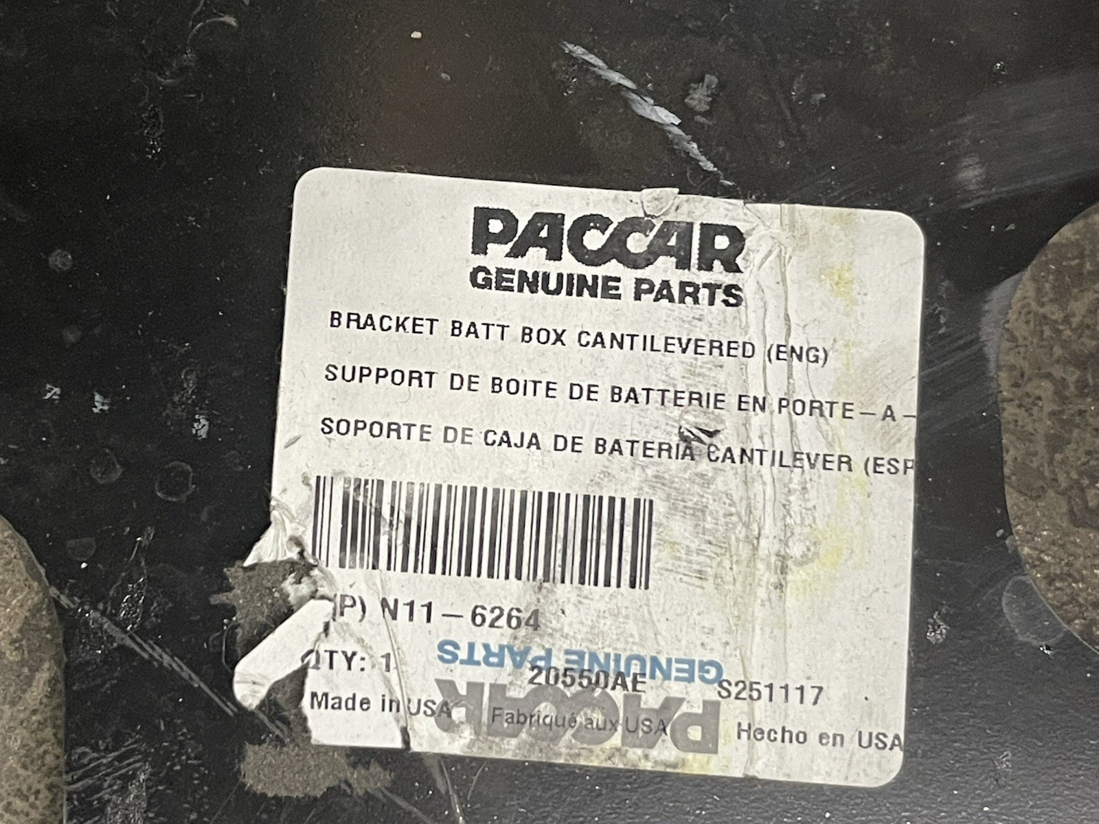Paccar N11-6264 OEM Kenworth Left Hand Battery Box Cantaliver Mounting Bracket