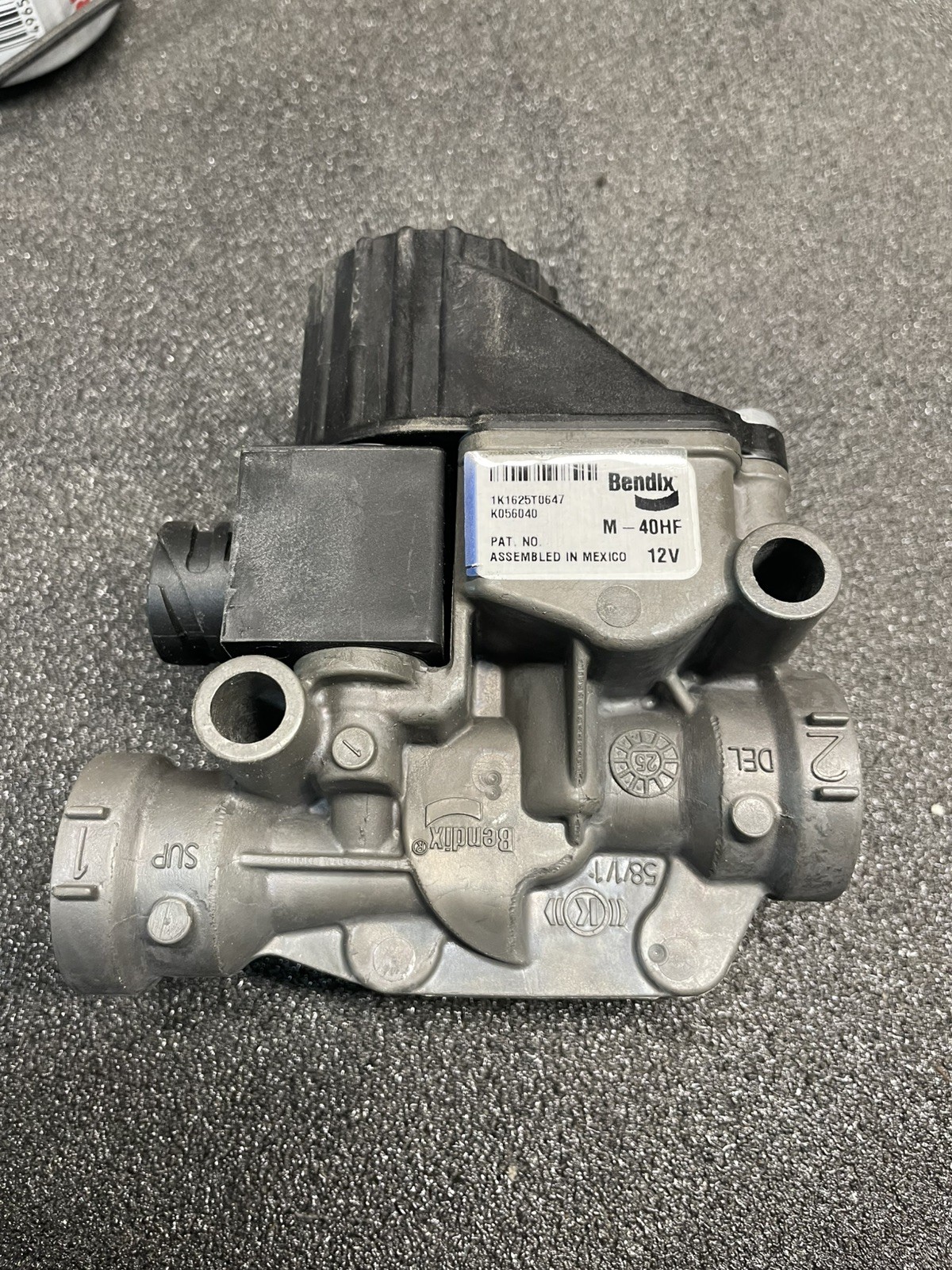 Genuine Bendix M-40HF ABS Module Valve Assembly K056040
