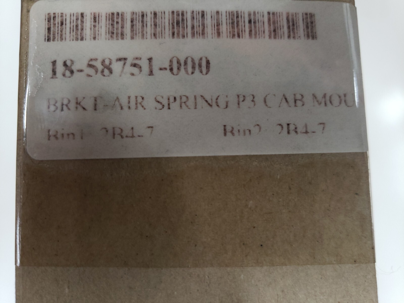 18-58751-000 Freightliner Cab Mount Bracket