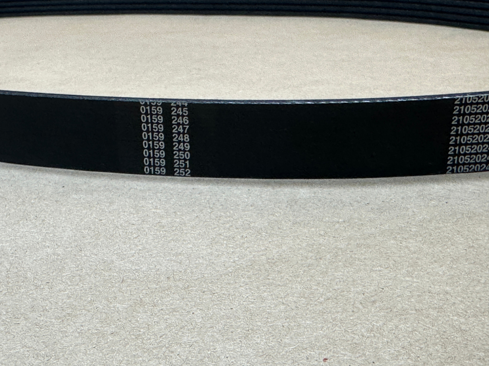 Genuine Thermo King TriPac Evolution 2.25″ Compressor Alternator Belt 78-1918