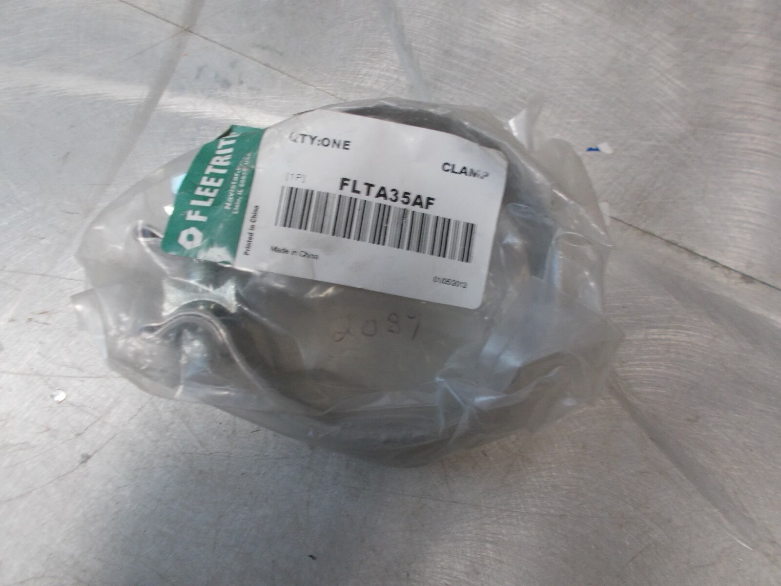 F16) IH Fleetrite FLTA35AF Clamp