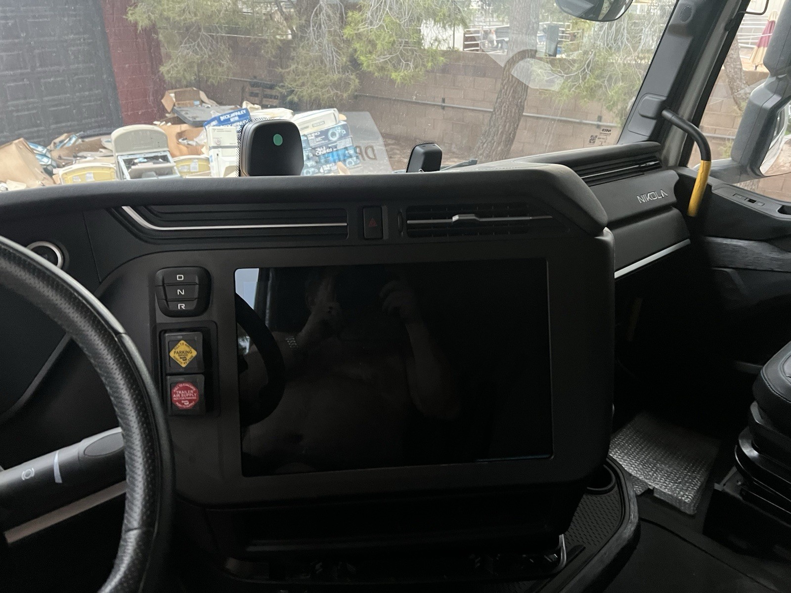 Nikola Electric Semi Truck For Parts