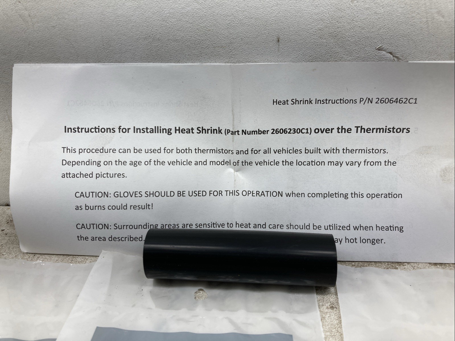 Genuine International HVAC Thermister Kit 2606229C92 (New Old Stock)