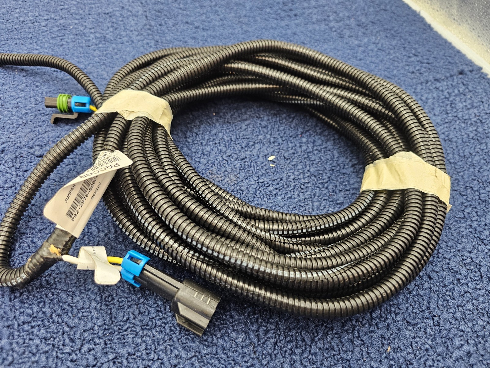 PACCAR P92-2978-5004000 WIRE-JUMPER C FLOOD LIGHT Wiring Harness