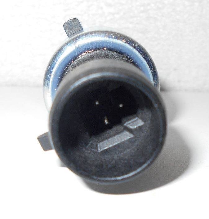 AIR PRESSURE SENSOR 17109AM Fits PETERBILT KENWORTH FREIGHTLINER VOLVO