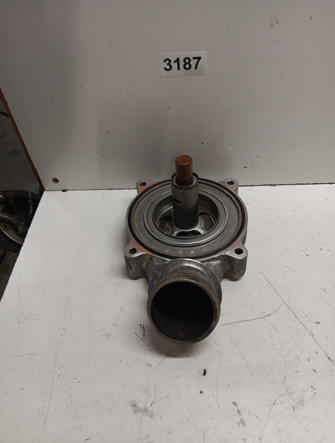 Genuine Detroit Diesel A4722000215 Thermostat Item #3187