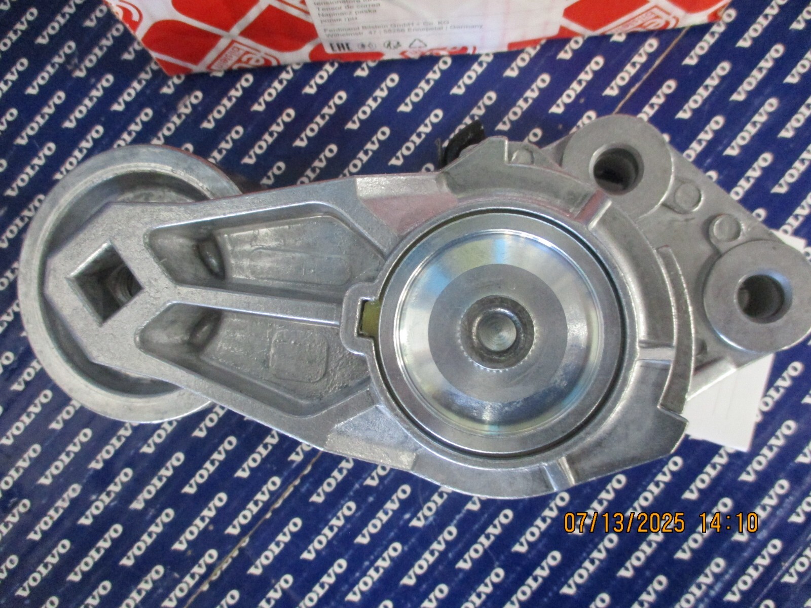 Volvo D12 belt tensioner HD 21422767 Febi brand made in Germany
