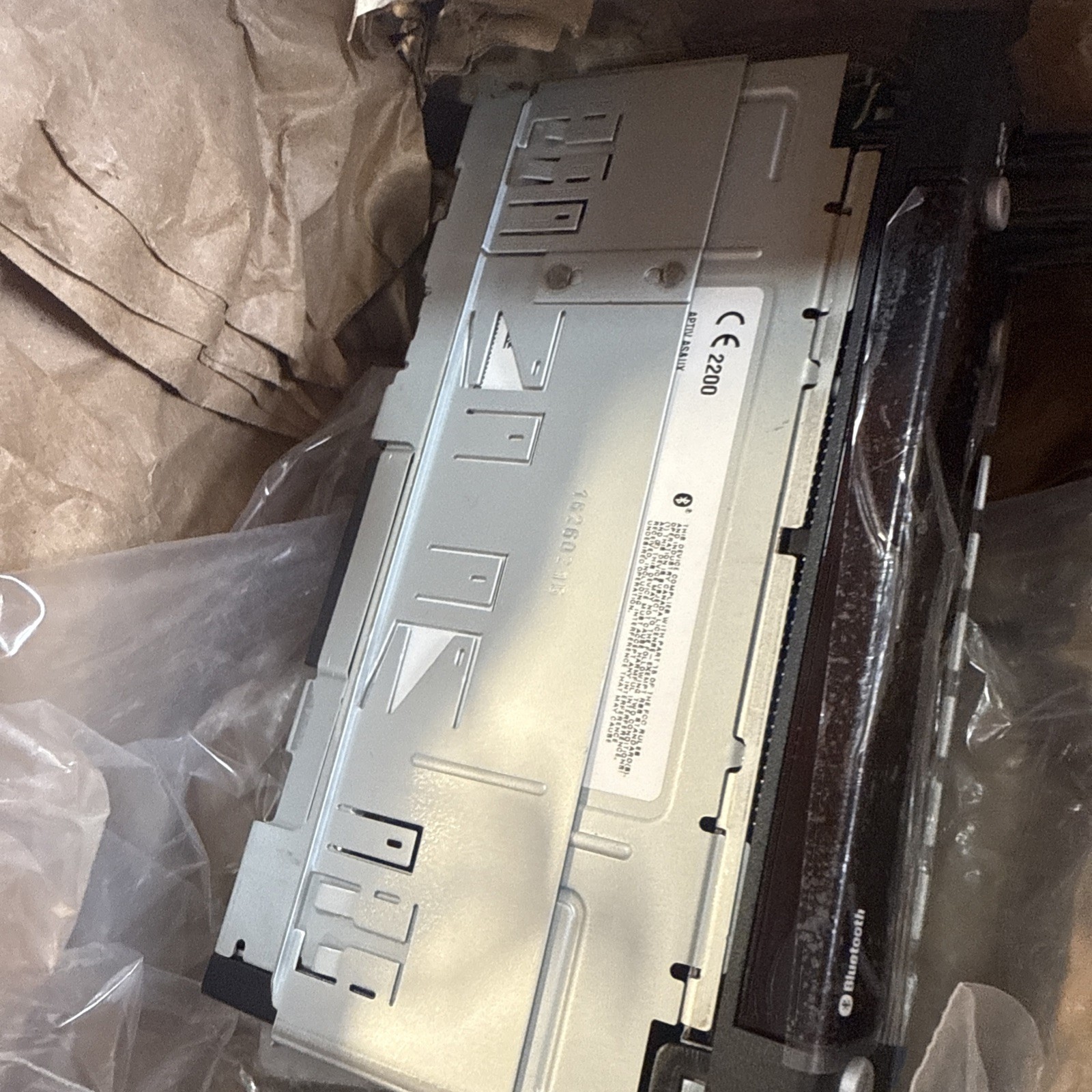A22-78675-000 Genuine Freightliner Radio AM FM WB BT USB Bluetooth