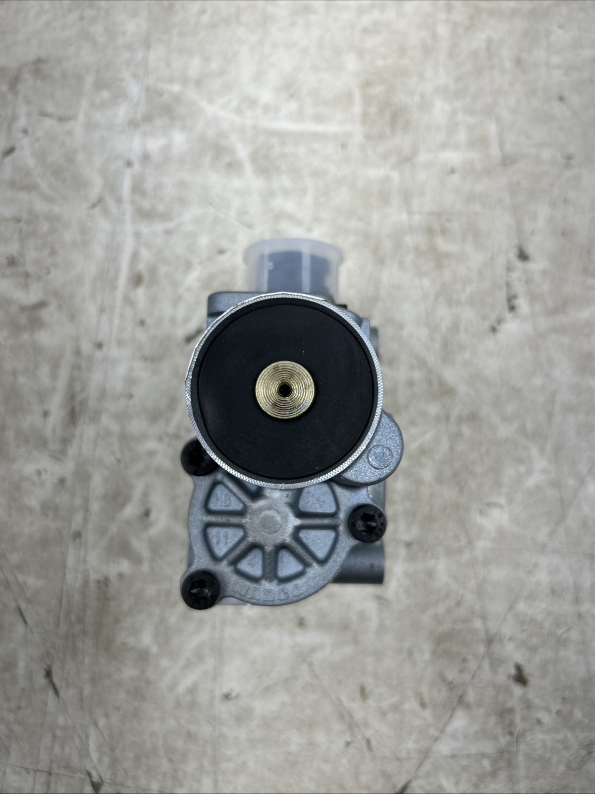 Genuine Meritor Wabco Valve Solenoid S400 850 617 0 (New Old Stock)