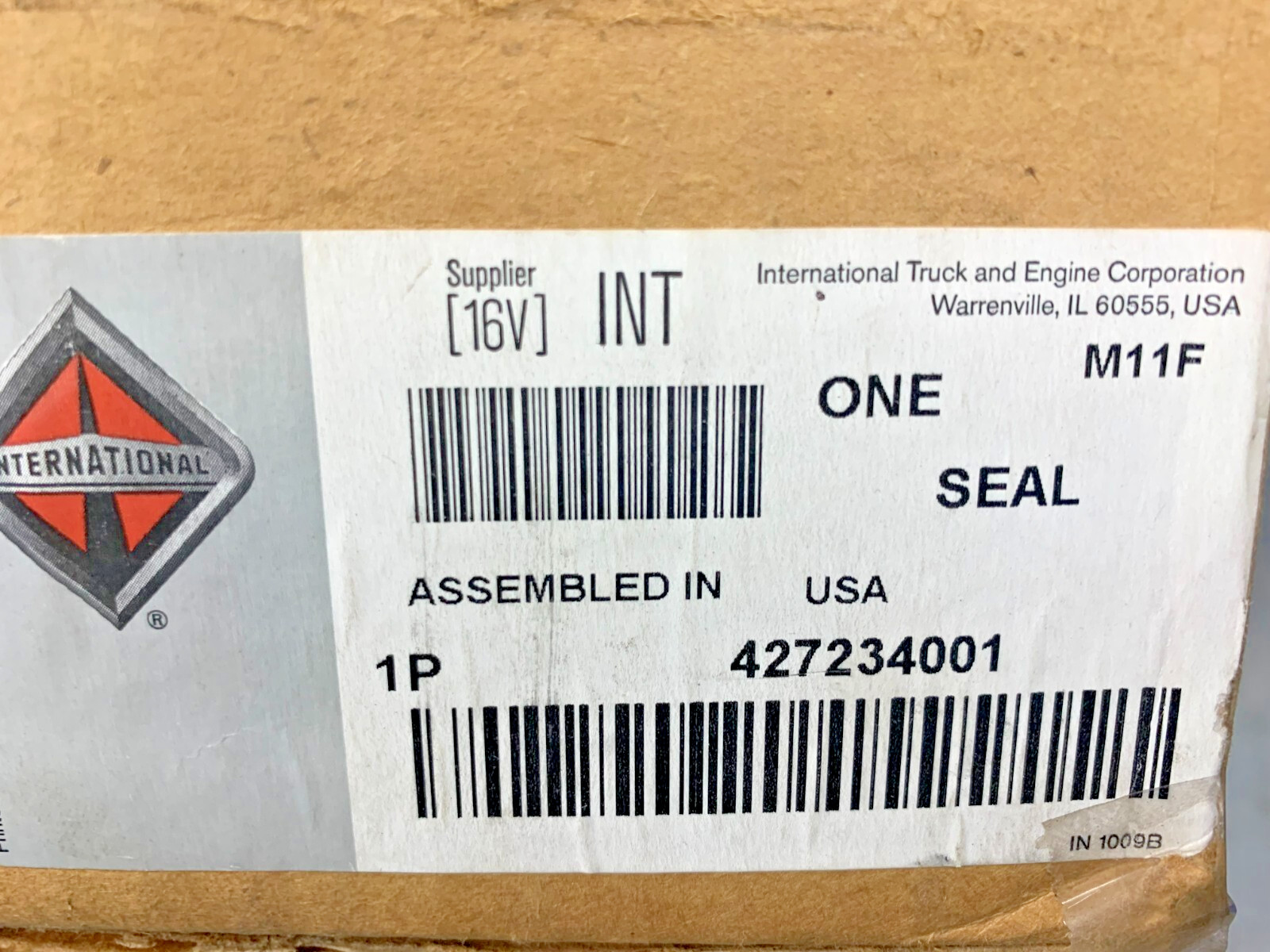 Genuine International 427234001 Single Lift Door Rubber Seal Gasket Weatherstrip