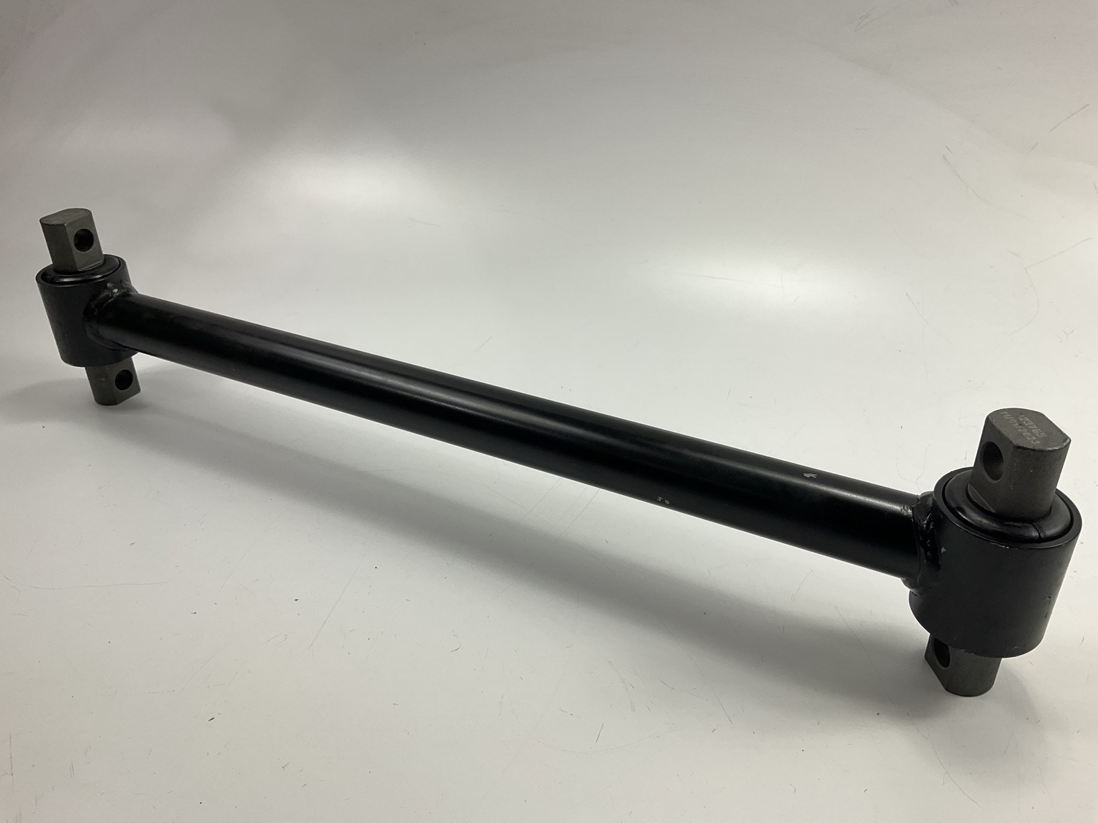 Automann TMR514 Torque Rod 23-15/16″, Replaces 11078, TR4641716