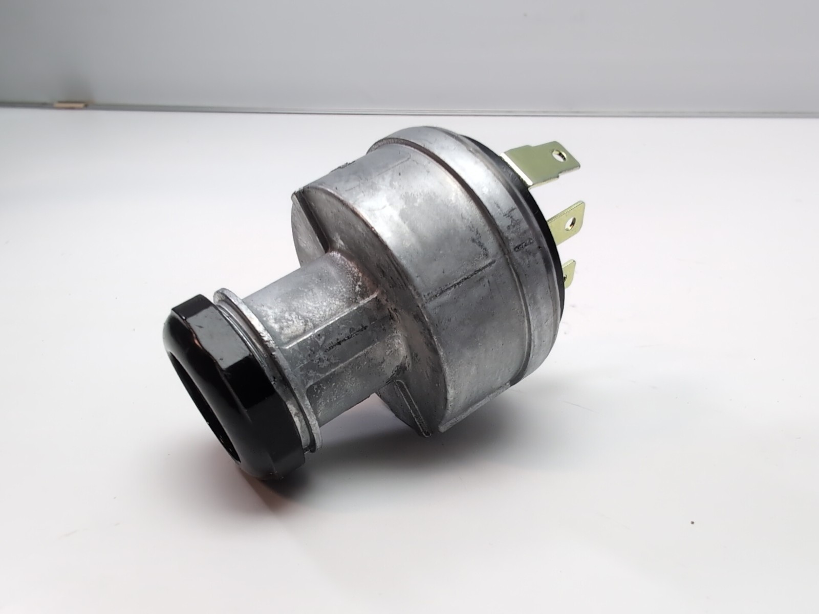 Paccar P27-6217 Ignition Switch OEM Peterbilt Kenworth Heavy Duty Truck New