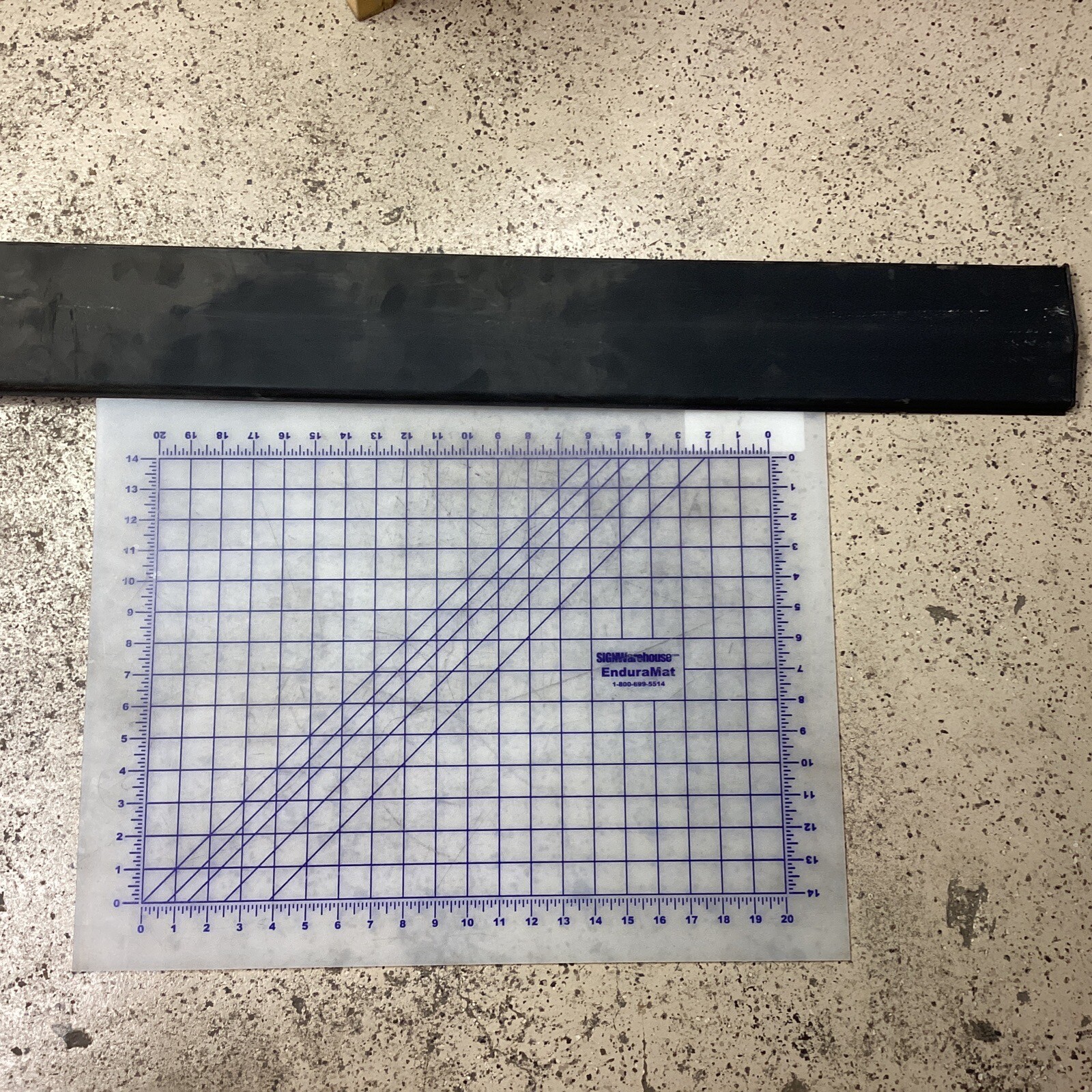MCI Gillig Coach Charter Bus Rub Rail Assembly Rear Side Service Door 3L-20-429