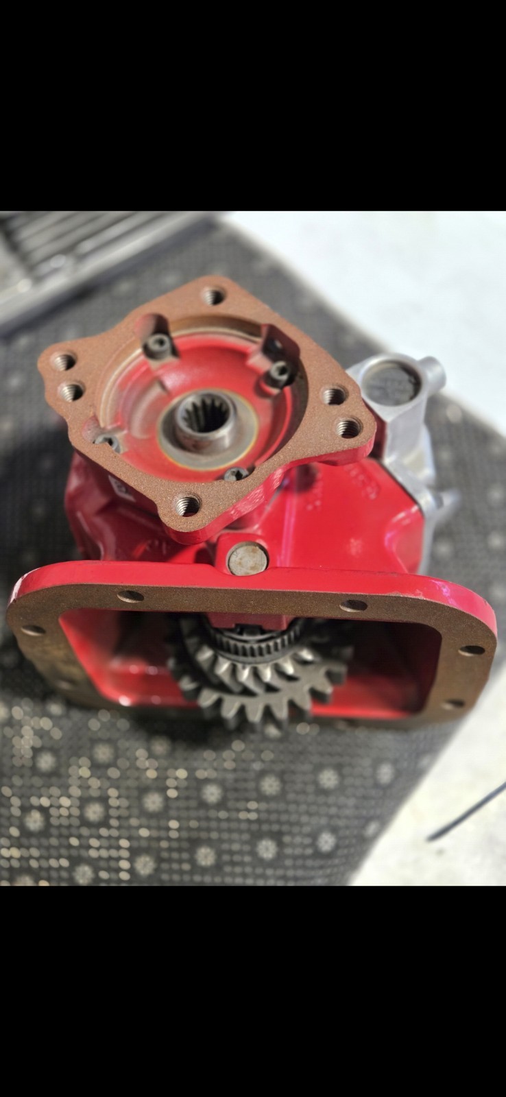 PARKER PTO 489XQAHX-A5XK MOUNTED BUT NEVER RAN. NEW.