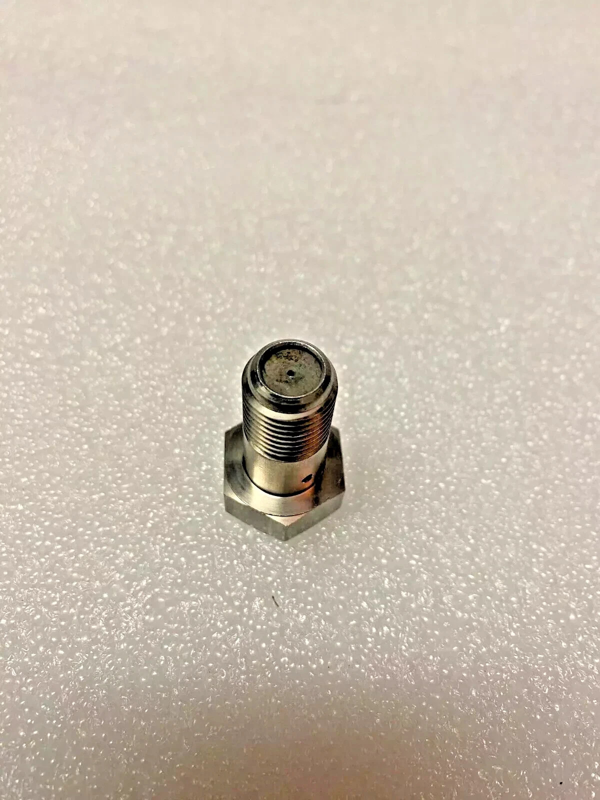 Volvo Fuel Check Metering Valve 20884328 MADE IN GERMANY