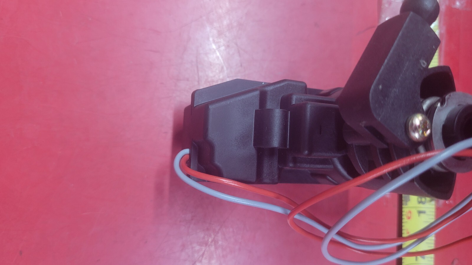 3092045 GENUINE VOLVO OEM ACTUATOR WITH GREY/RED WIRES NOS