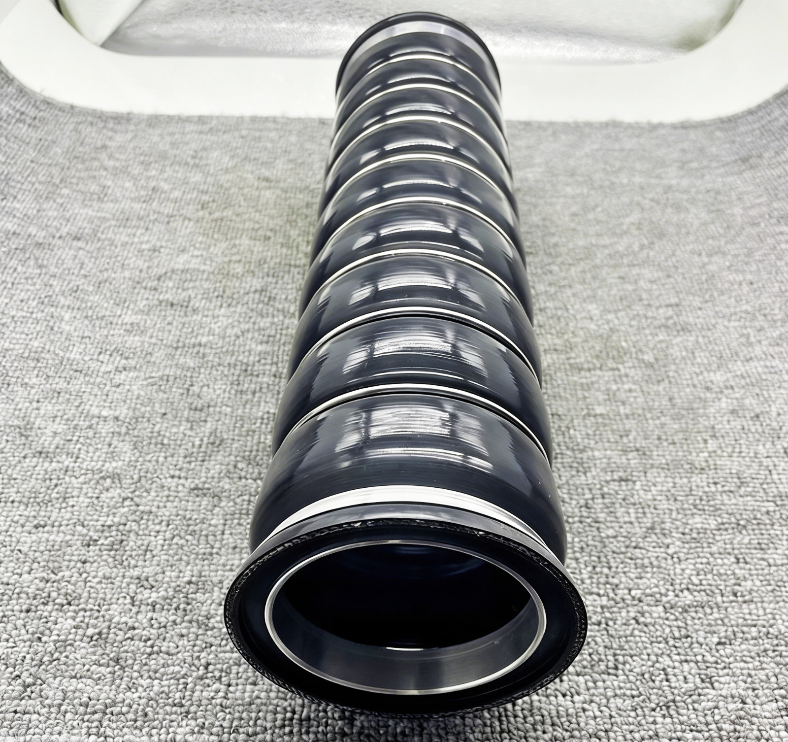 New 21312237 Heavy Duty Charge Air Hose (Black) Fits For Truck D12