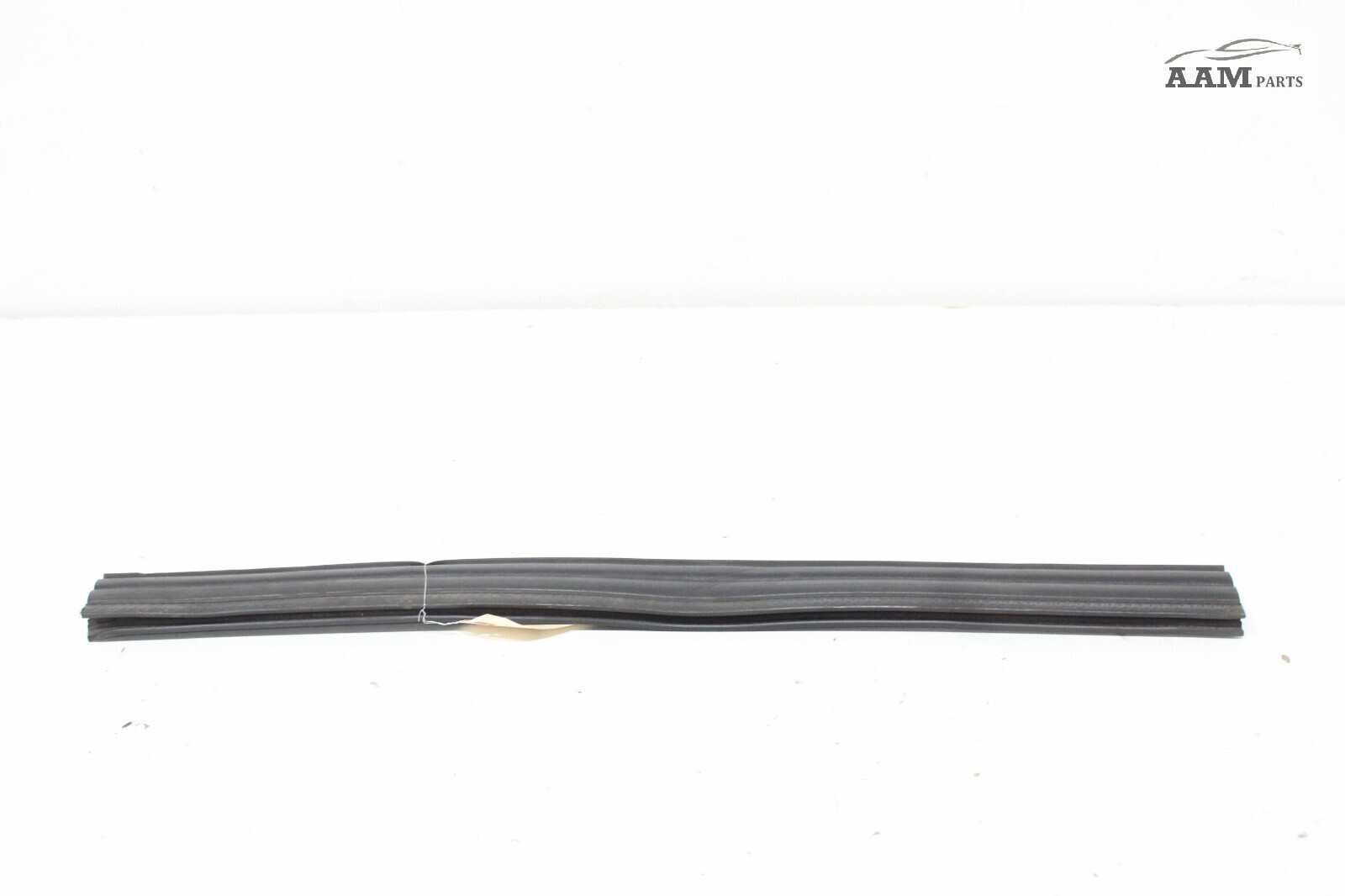 18-23 FREIGHTLINER CASCADIA FRONT LEFT DRIVER SIDE WEATHERSTRIP SEAL OEM