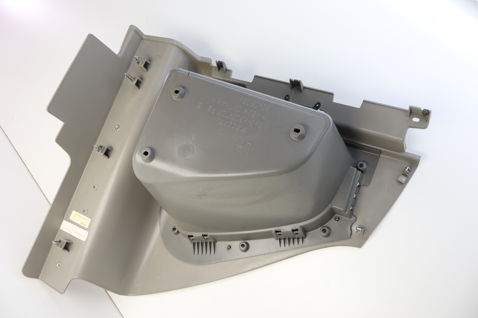 2022 PETERBILT 579 PACCAR FRONT LEFT UPPER STORAGE CABINET BIN GREY