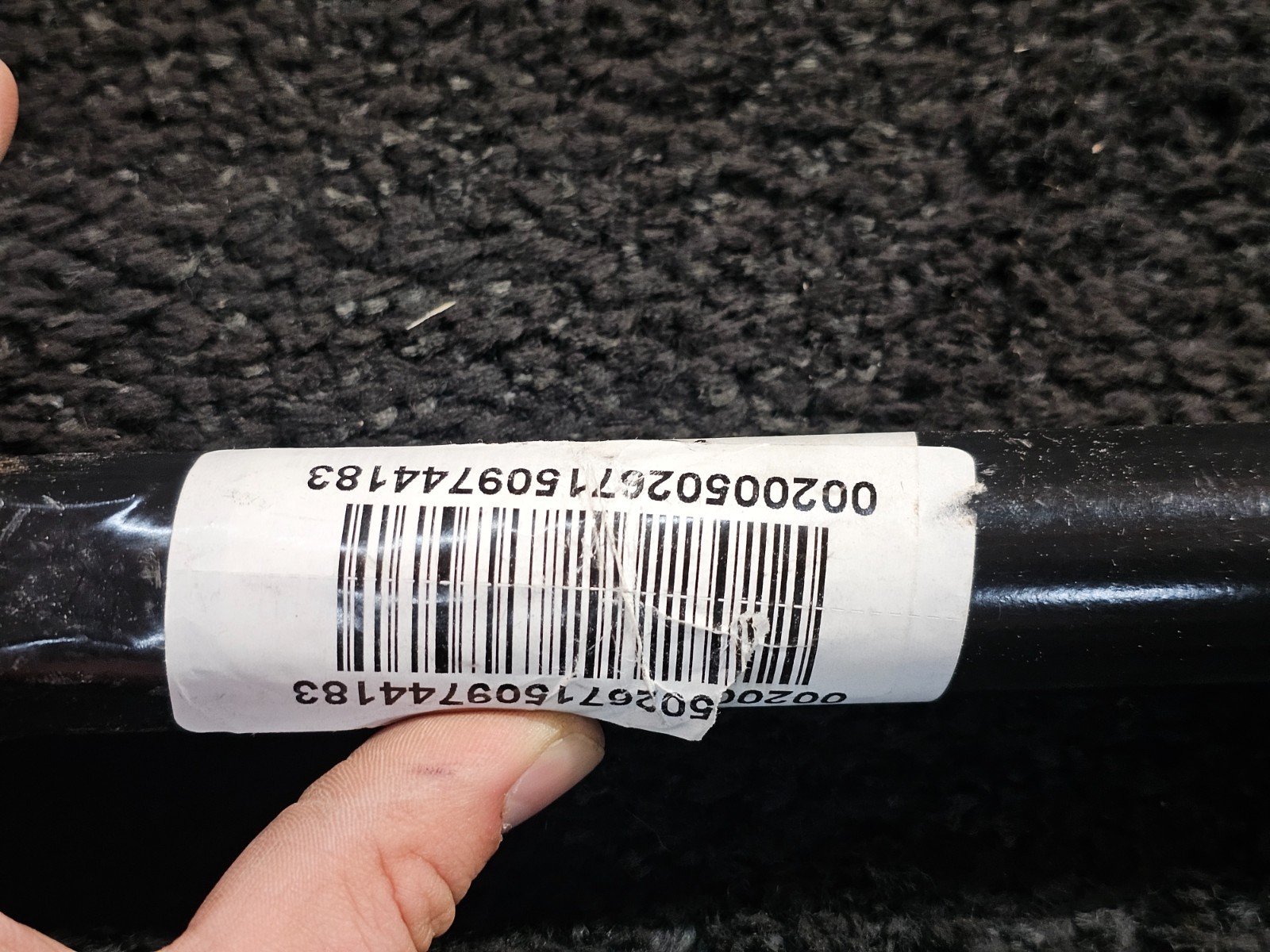 HENDRICKSON 067274-510 Suspension Axle Torque Rod – 20 1/16 Inch, Black