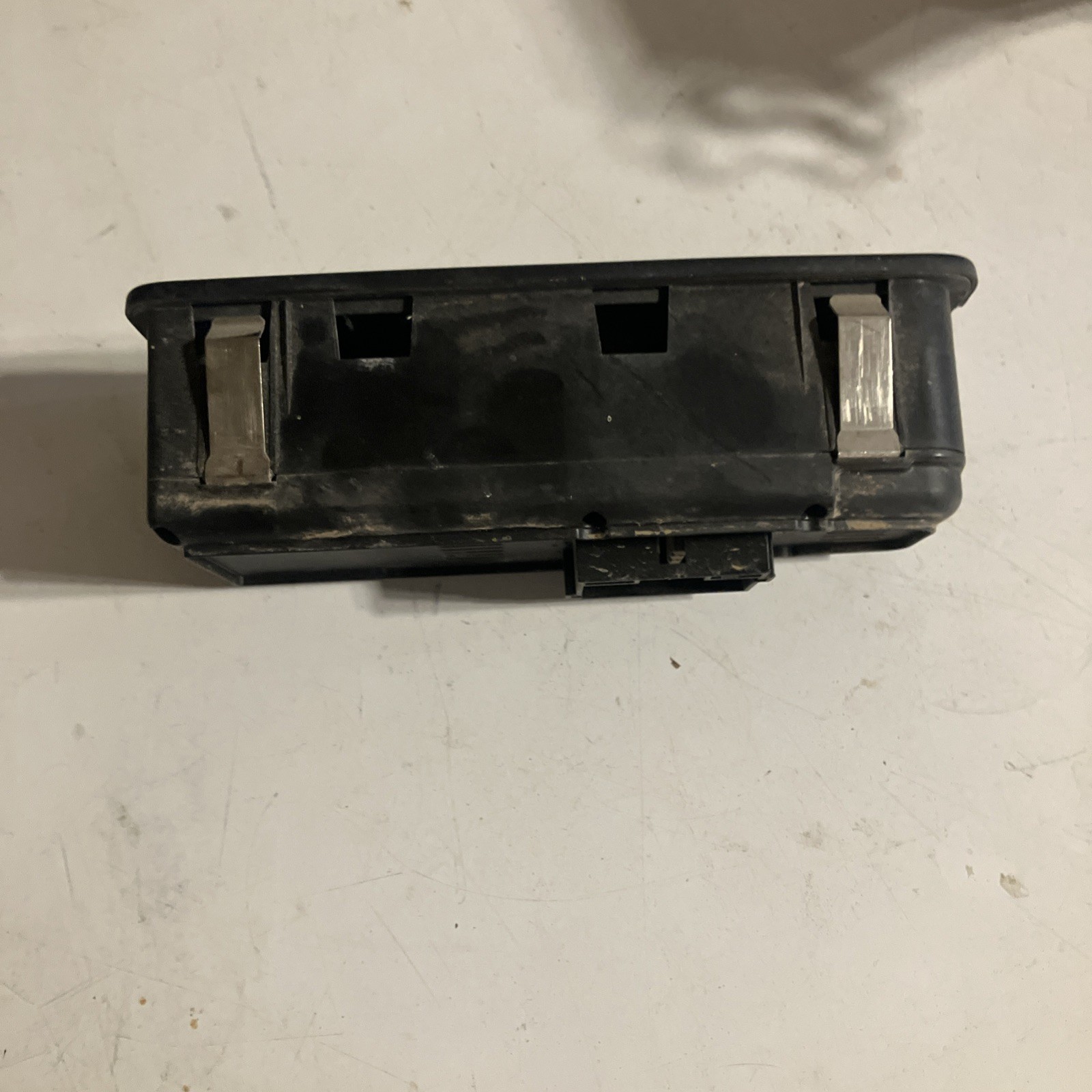 Paccar PB KW Pass Side Window / Lock Switch P21-1050-2101