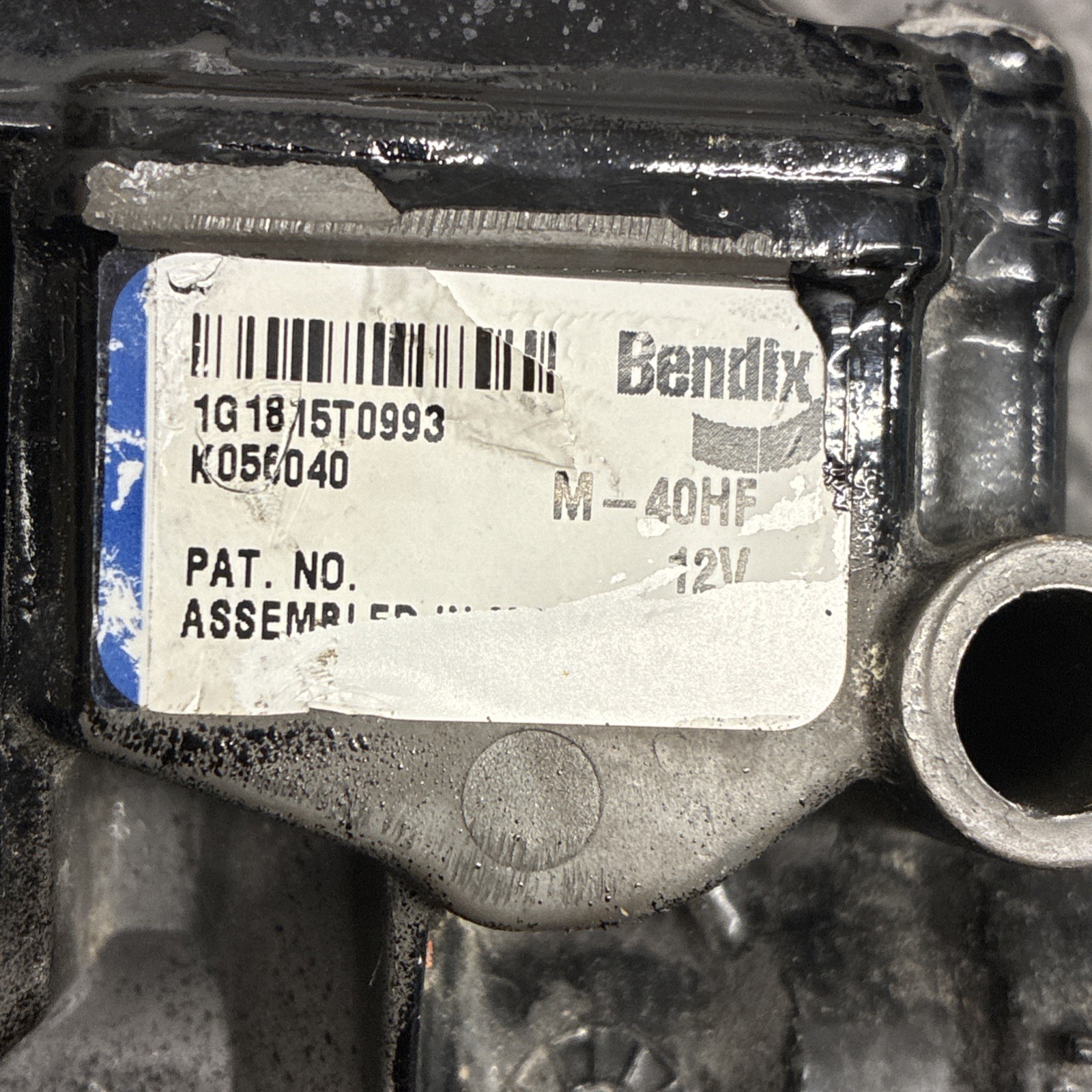 GENUINE BENDIX ABS MODULATOR VALVE PN: K056040 (TAG# 18270)