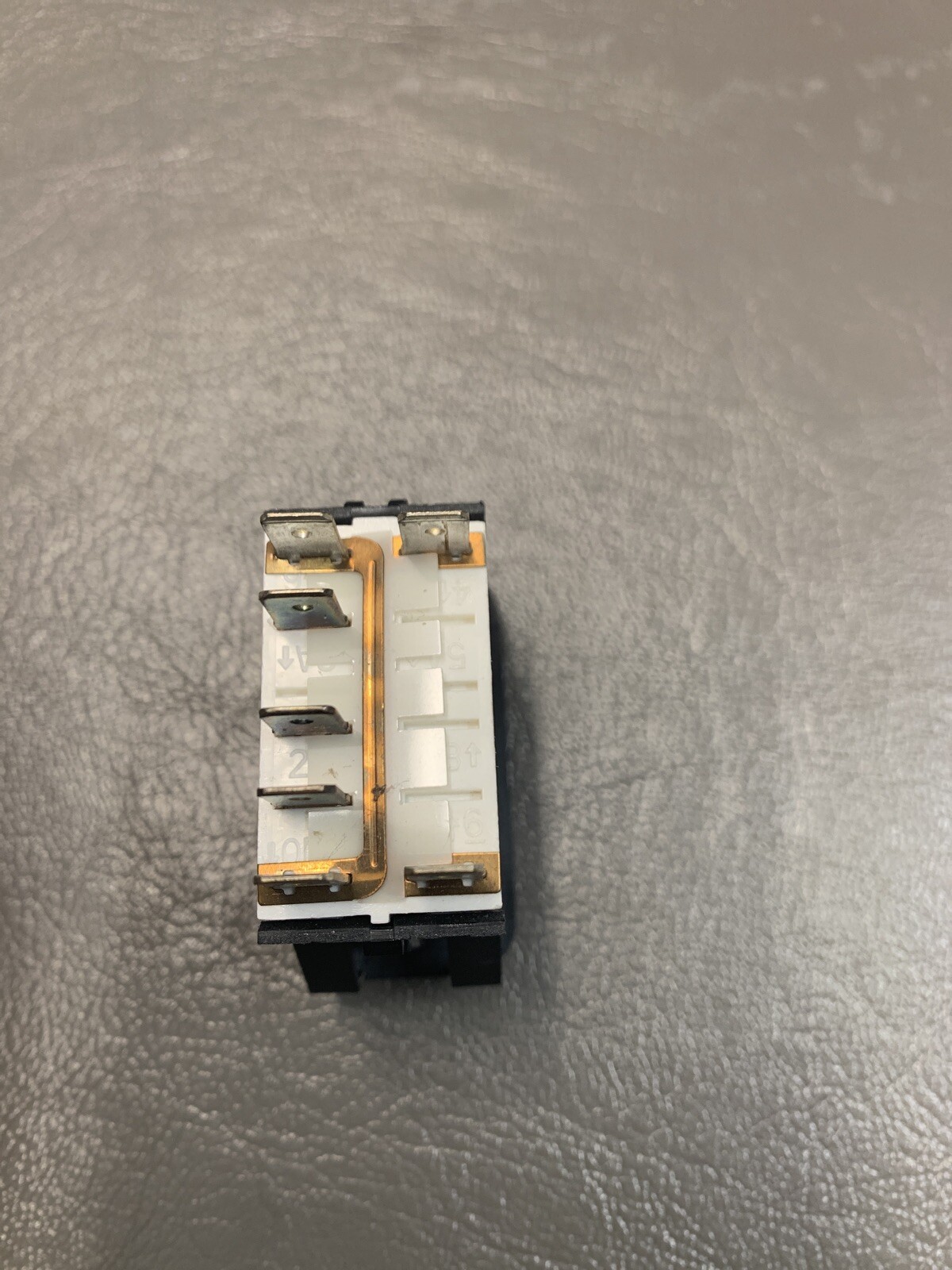 Freightliner Rocker Switch – High / Strobe / Low – P/N A06-30769-156