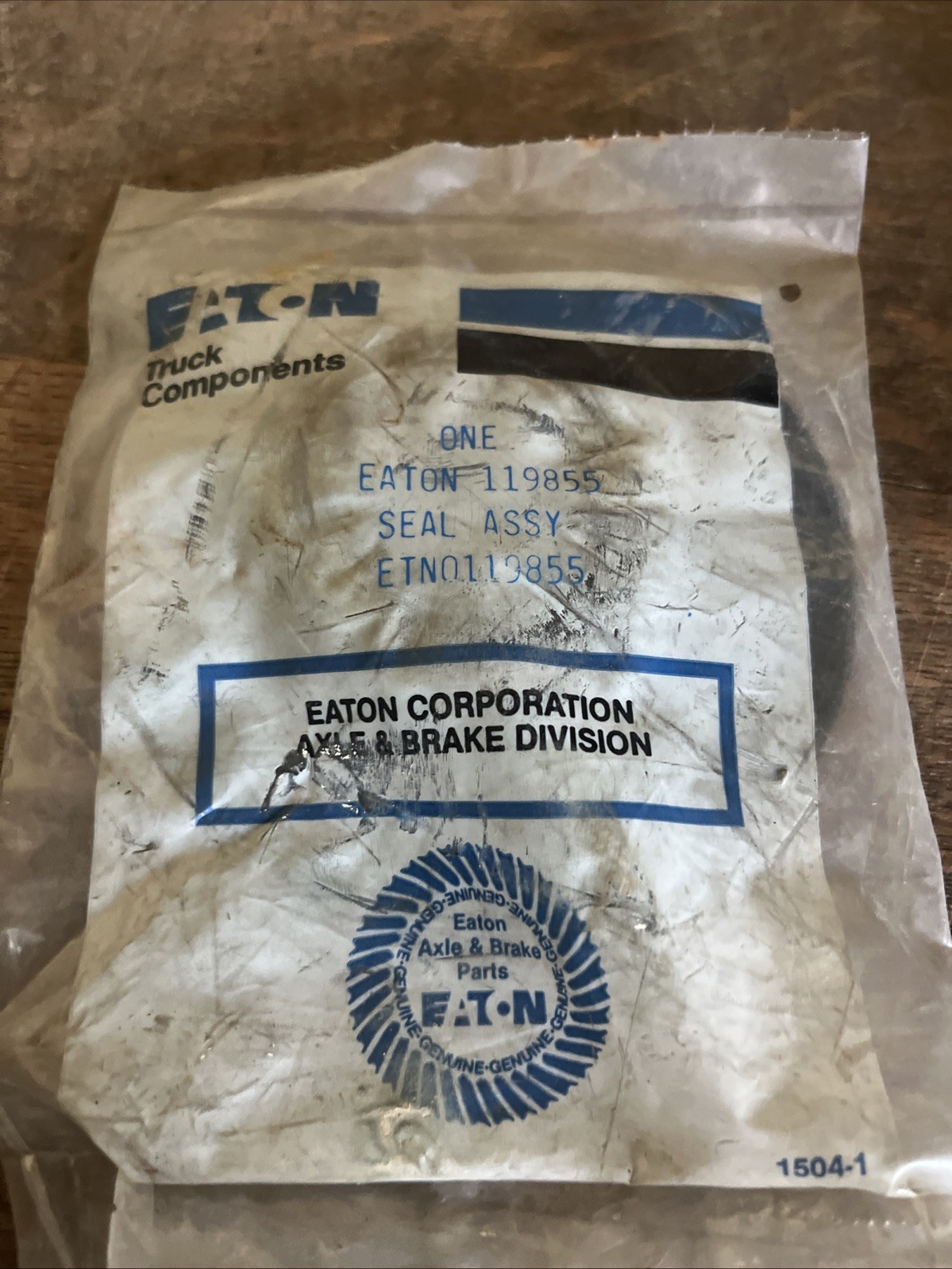 NOS Dana Eaton OEM 2 Speed Seal 119855