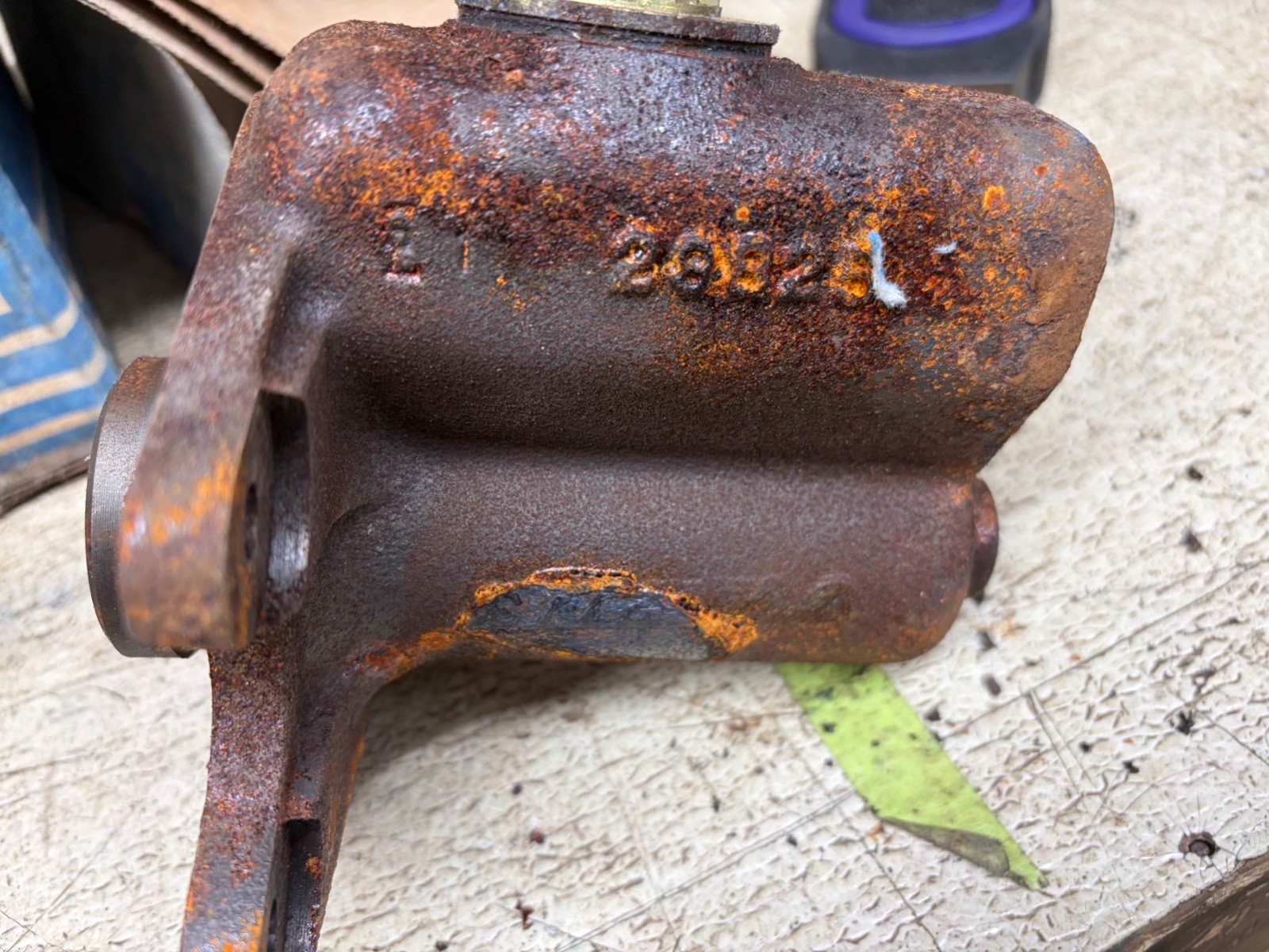 RAYBESTOS MC36127 9W. MADE IN THE U.SA -NOTHING HERE FROM CHINA