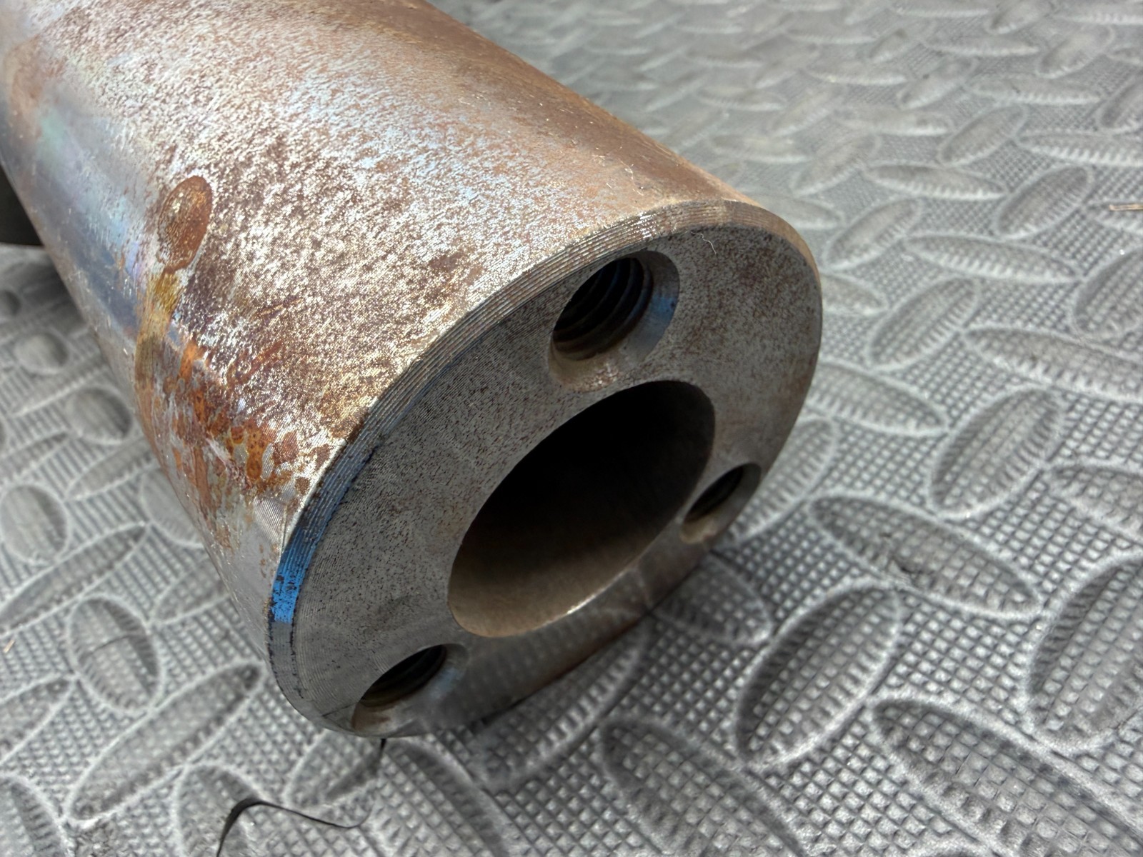 Roadtec 220488-03 Weldment Belt Tensioner Pivot Shaft