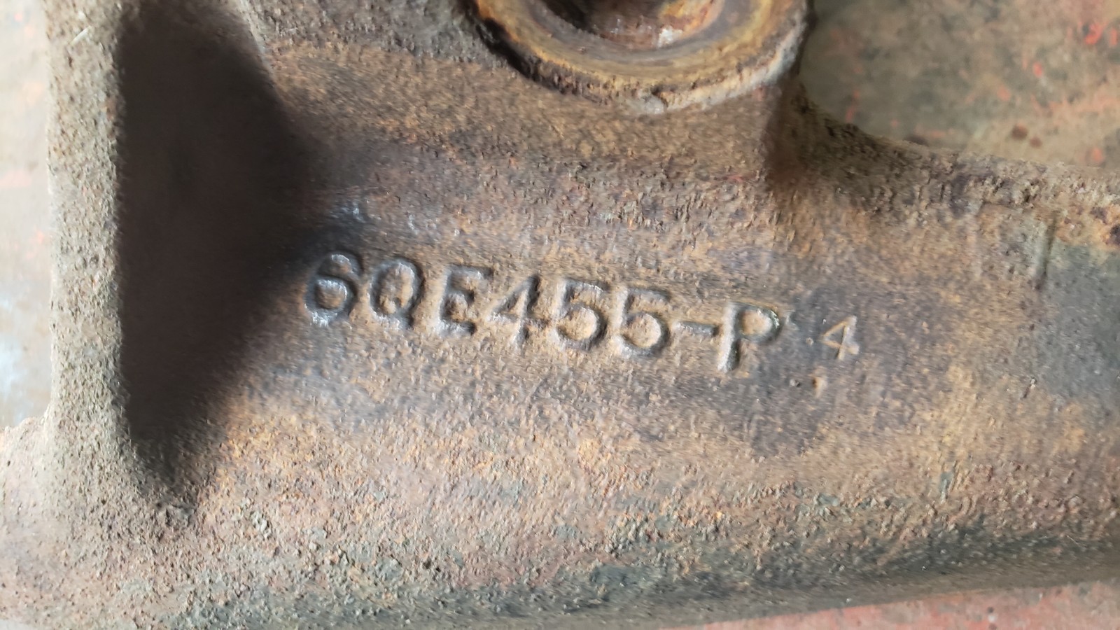 Brake Chamber Mounting Bracket 6QE455-P4 for Vintage Mack 50-65k Rears