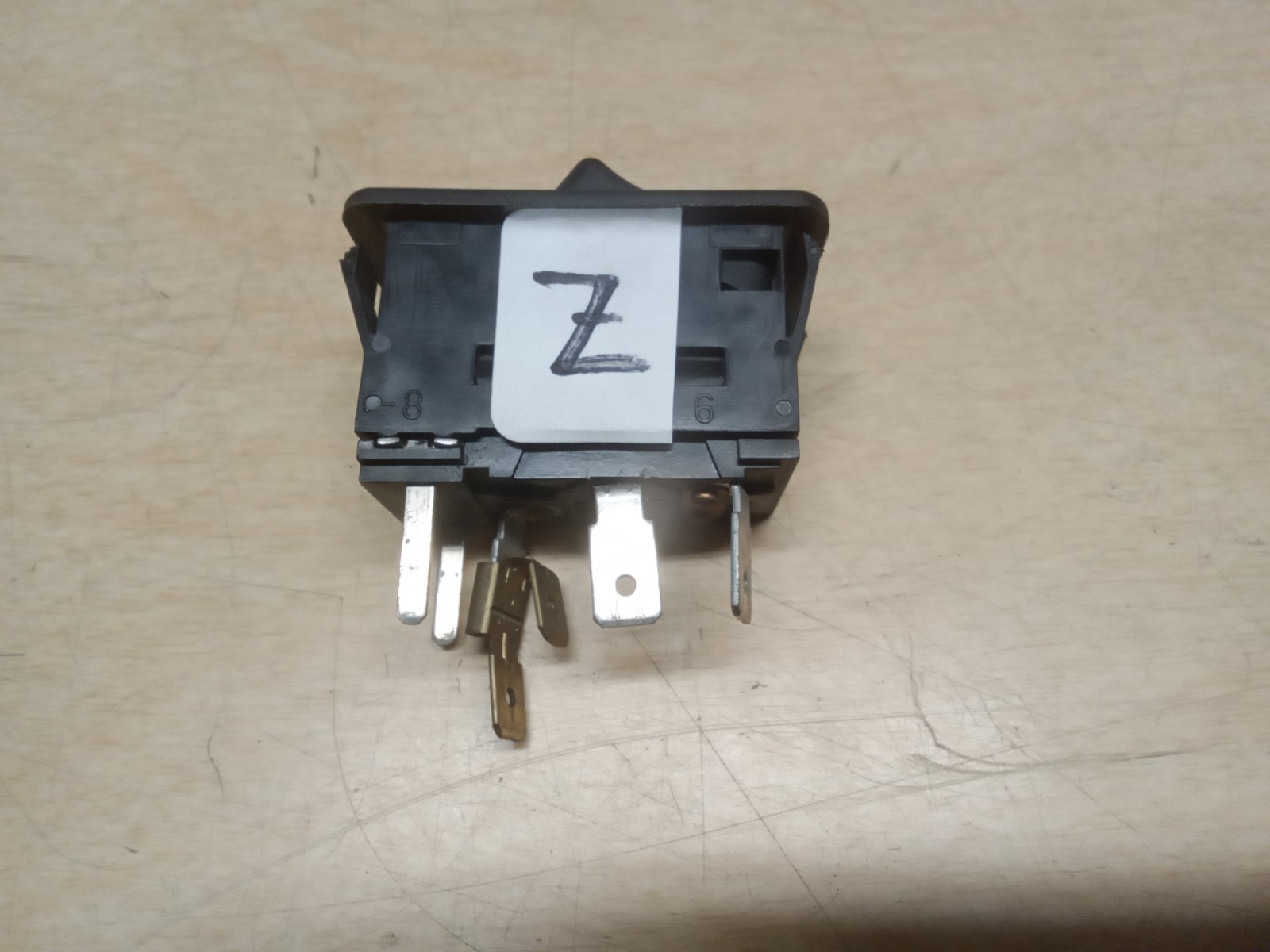 Eaton 8951K1671 LEFT FLOOD Switch