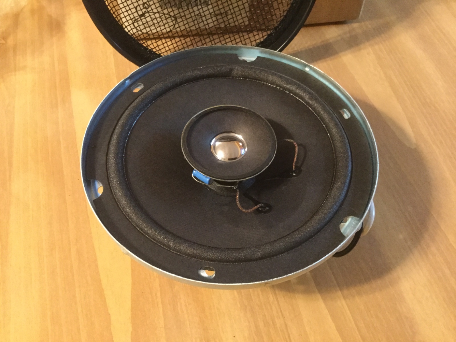 Volvo Commercial Truck Speaker 59003-0014