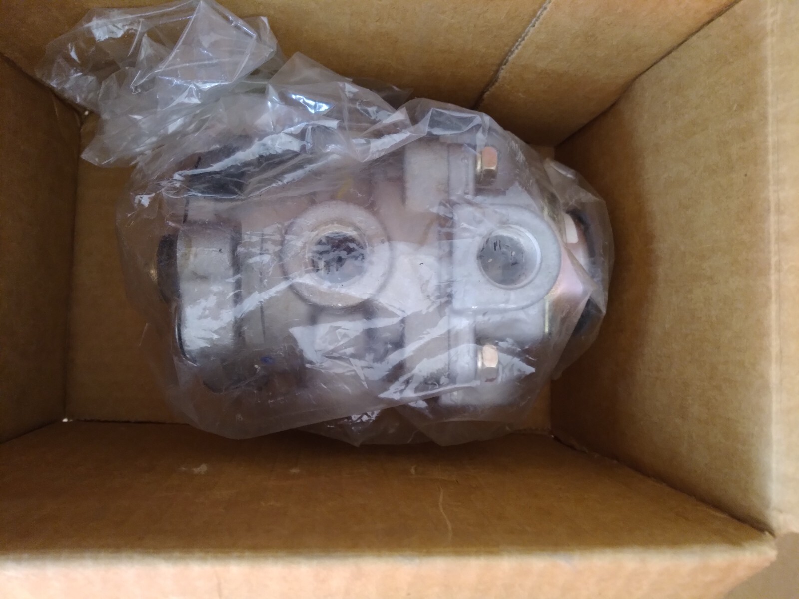 New PAI LFV-3630 Foot Valve Air Brake Valve for Mack 20QE3114R