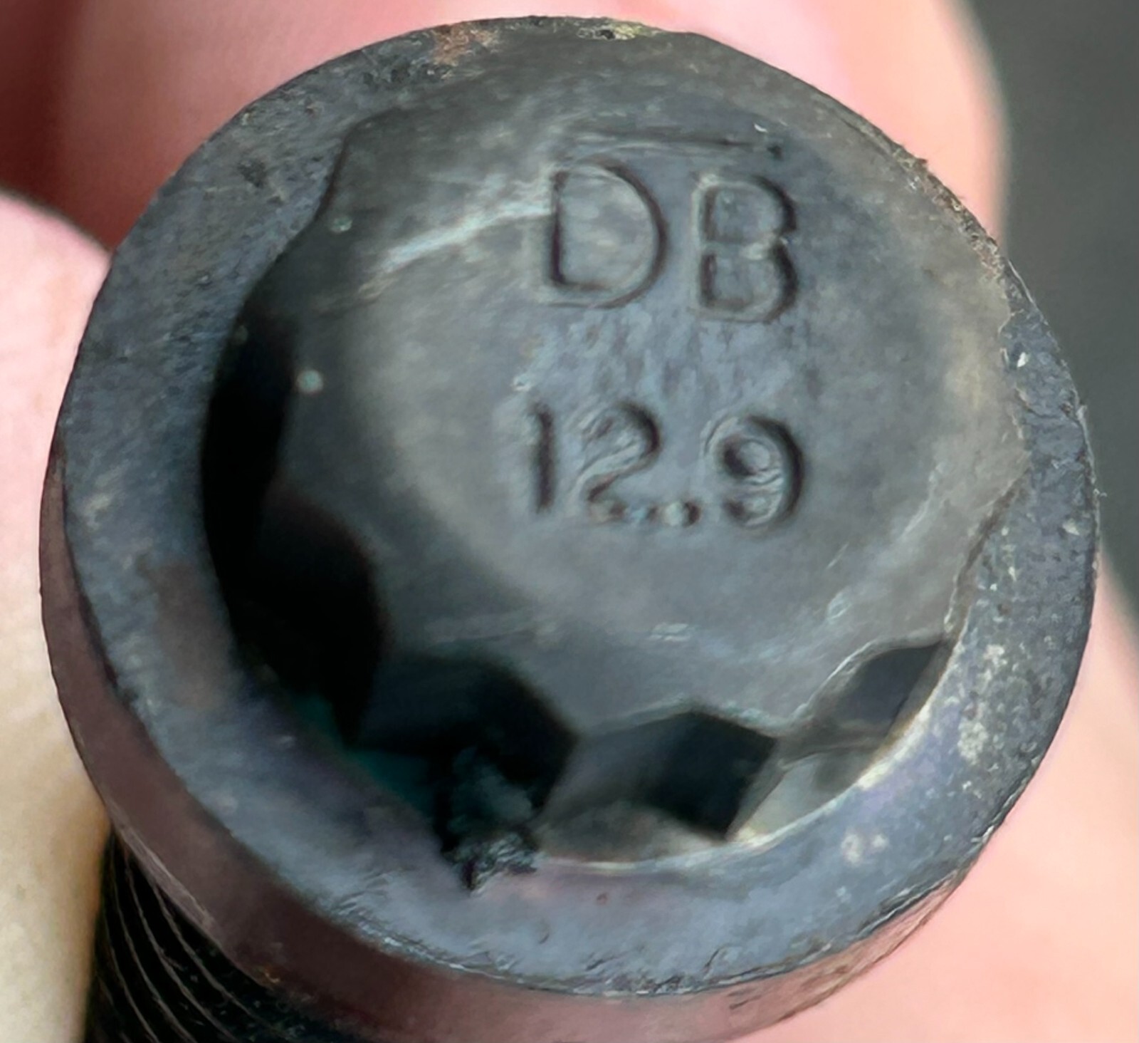 REPLACEMENT PART FOR KOMATSU PART # 31148-R-1 (10-mm X 30-mm 12-PT FLANGE BOLT)