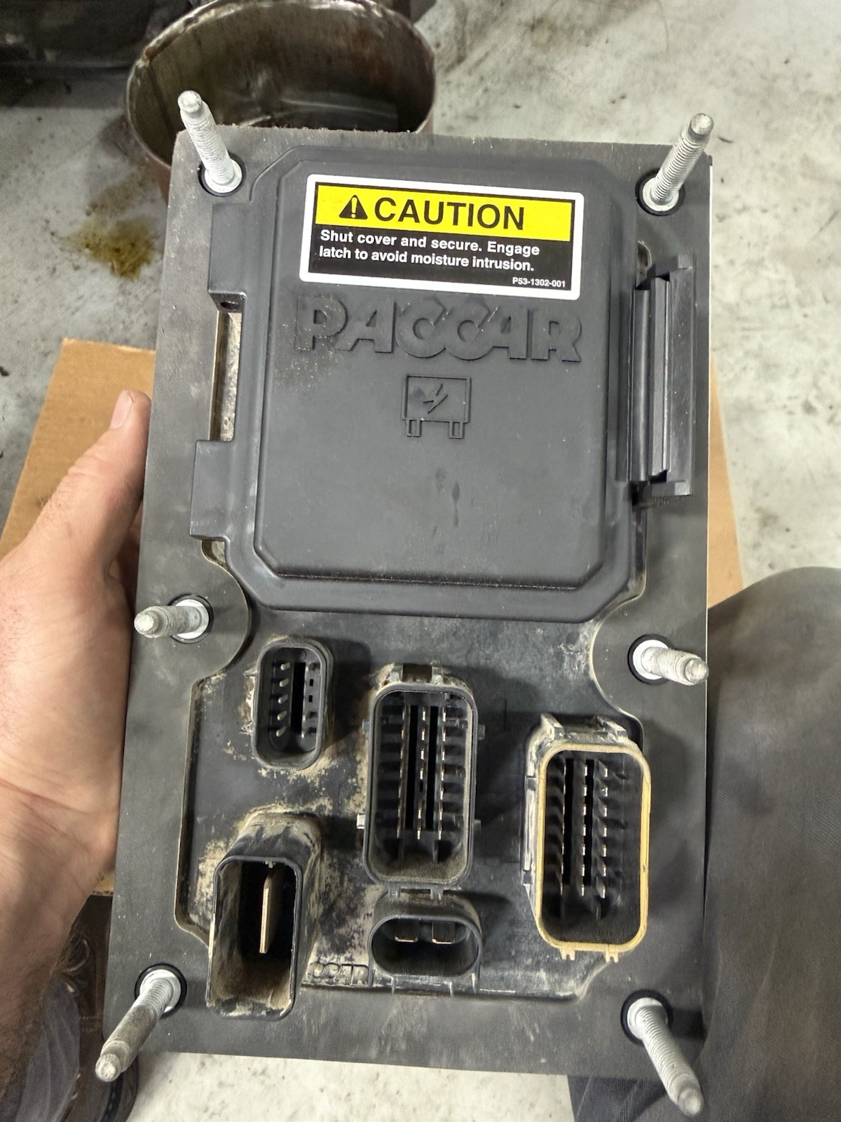 Peterbilt/Kenworth PDC Fuse Box Paccar Part #P27-1297-0101