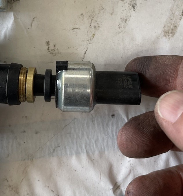 INTERNATIONAL PDC SWITCH 4192764C1