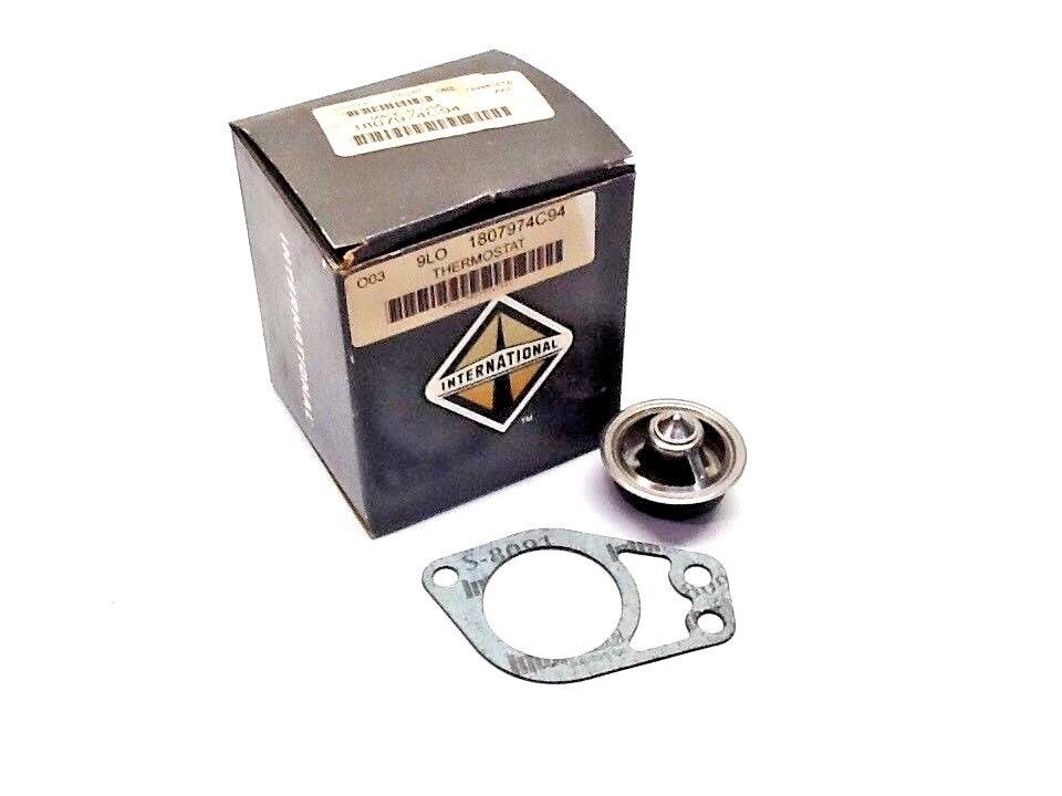 International Fleetrite Thermostat 1807974C94 NOS