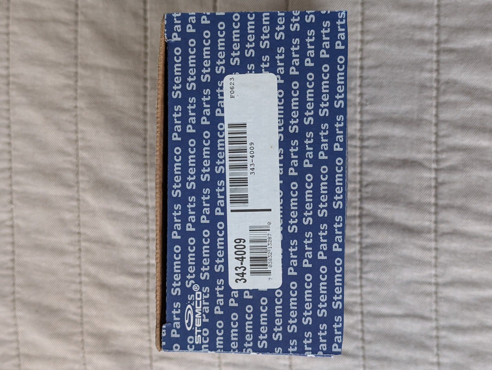 Genuine Stemco 6-Hole Aluminum Hub Cap With Gasket and Plug 343-4009 NEW