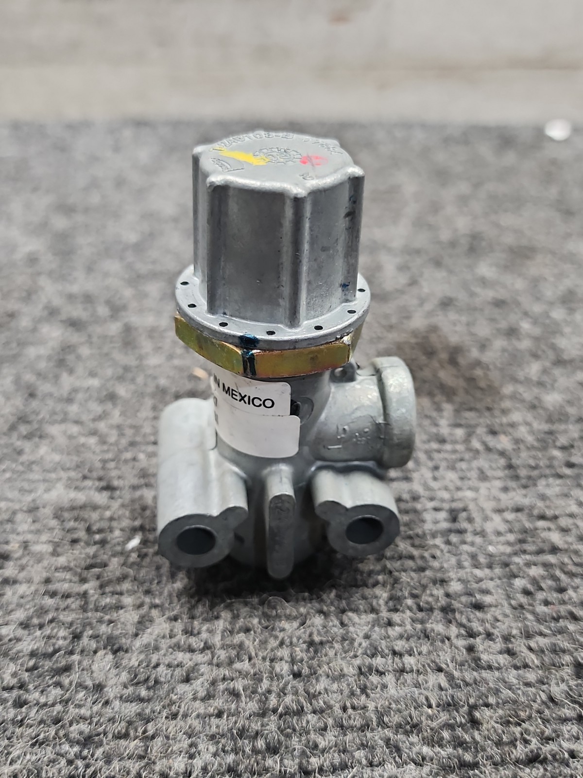Bendix 277227 Protection Valve 75 PSI PR-2