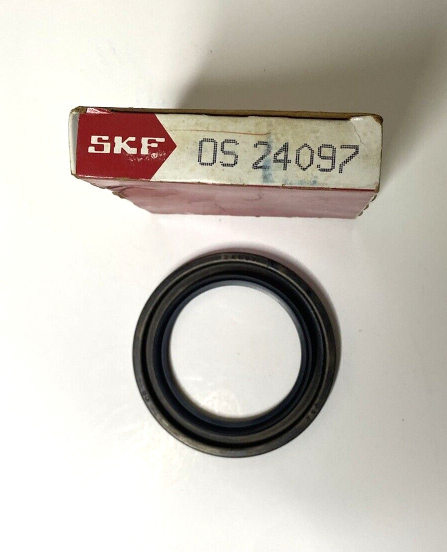 SKF Oil Seal 24097 NOS