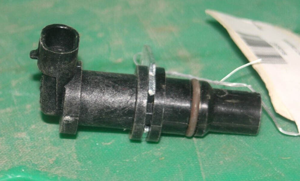 Detroit Diesel Cam Shaft Position Sensor 8929387