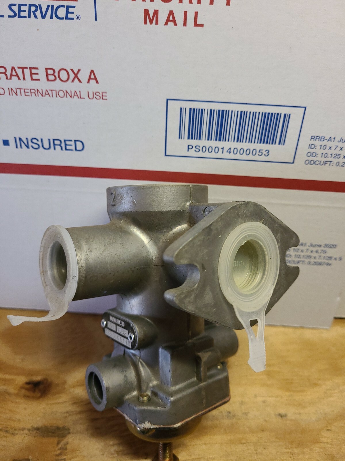 4750100110 ..Wabco Pressure Limiting Valve…NEW..NO FACTORY BOX..SEE PHOTOS