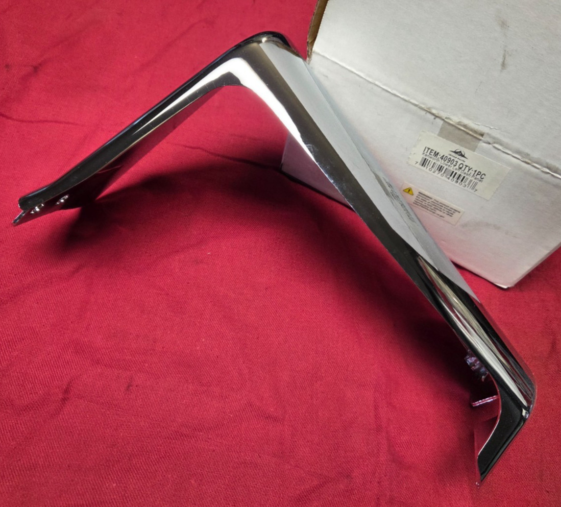 United Pacific 40903 Chrome Plastic KENWORTH LOWER LH DASH PANEL, NEW OLD STOCK